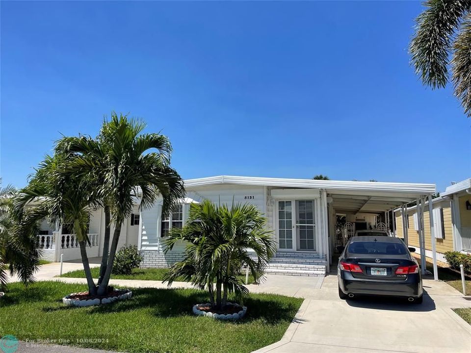 For Sale: $339,000 (3 beds, 2 baths, 1651 Square Feet)