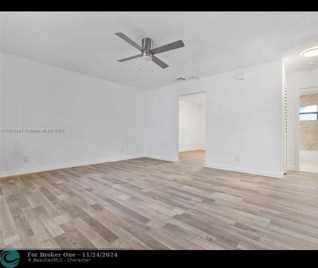 For Rent: $2,250 (2 beds, 1 baths, 2220 Square Feet)