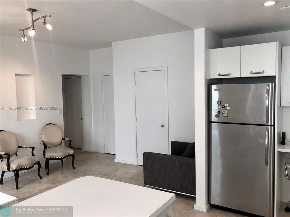 For Rent: $2,000 (1 beds, 1 baths, 510 Square Feet)