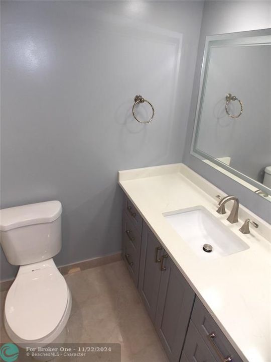 Active With Contract: $2,090 (2 beds, 2 baths, 1100 Square Feet)