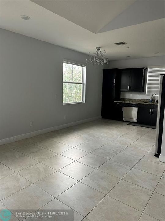 For Rent: $3,350 (2 beds, 2 baths, 1254 Square Feet)