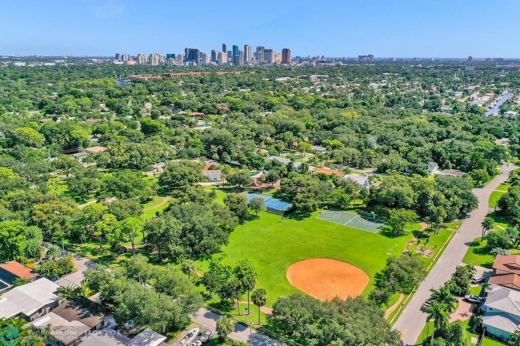 Active With Contract: $675,000 (3 beds, 2 baths, 1353 Square Feet)