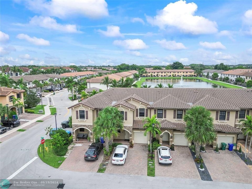 For Sale: $485,000 (3 beds, 2 baths, 1642 Square Feet)