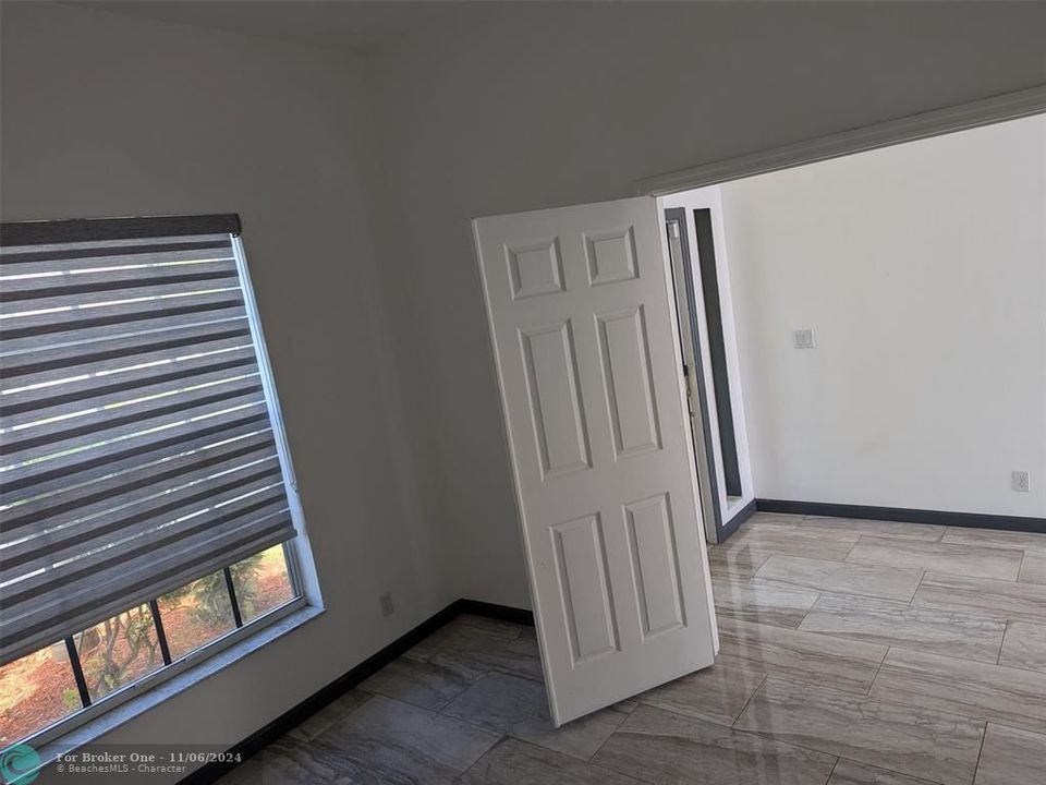 For Rent: $4,000 (3 beds, 2 baths, 1626 Square Feet)