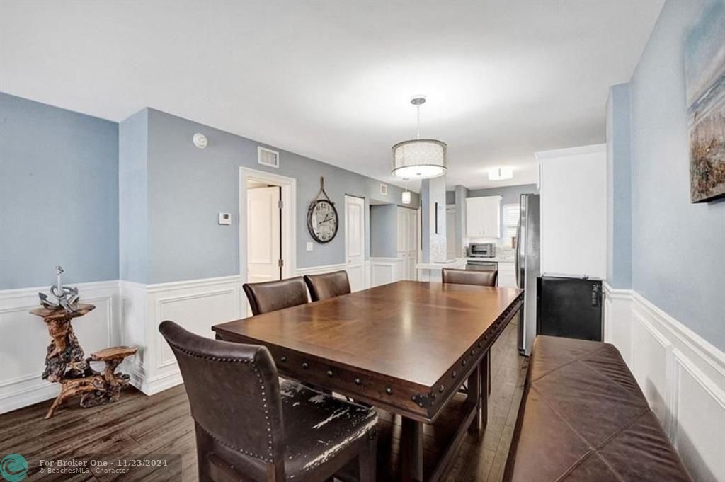 Active With Contract: $5,000 (2 beds, 2 baths, 1050 Square Feet)