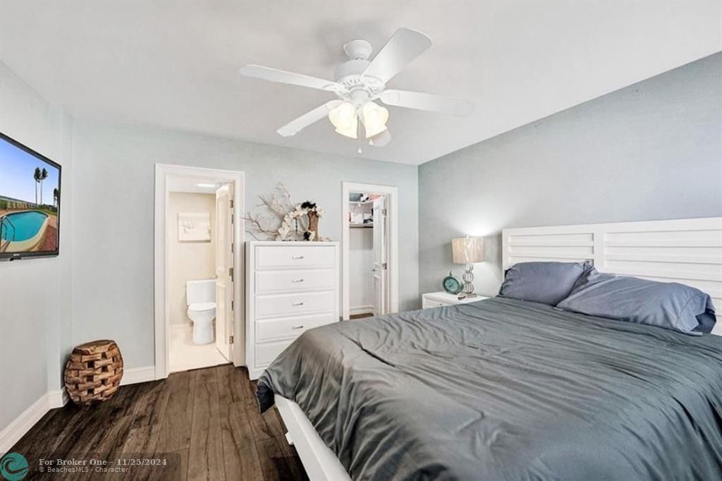 Active With Contract: $5,000 (2 beds, 2 baths, 1050 Square Feet)