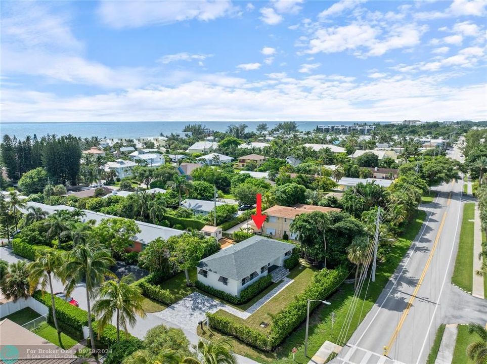 For Sale: $1,625,000 (3 beds, 2 baths, 1306 Square Feet)