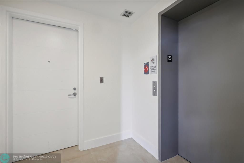 For Sale: $670,000 (2 beds, 2 baths, 1108 Square Feet)