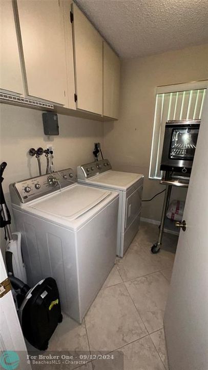 For Rent: $2,900 (2 beds, 2 baths, 1586 Square Feet)