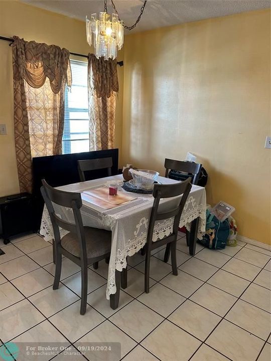 Active With Contract: $75,000 (1 beds, 1 baths, 730 Square Feet)