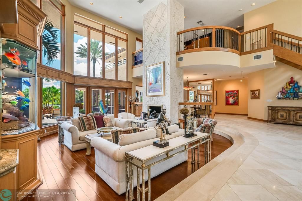 For Sale: $7,495,000 (5 beds, 6 baths, 7676 Square Feet)