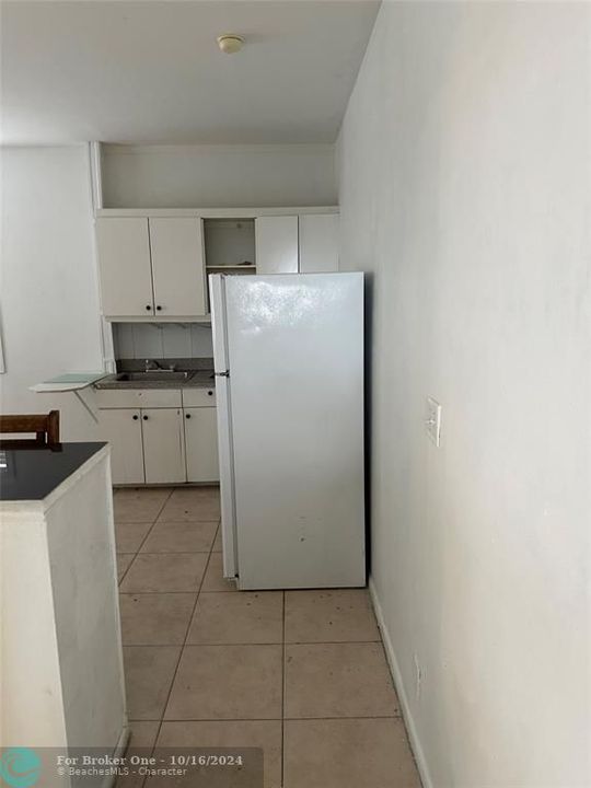 En Venta: $1,450 (1 camas, 1 baños, 3158 Pies cuadrados)