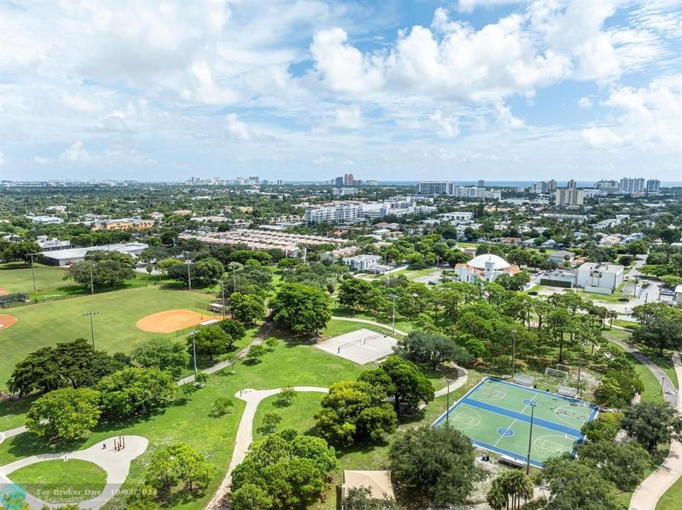 Active With Contract: $689,000 (3 beds, 2 baths, 1957 Square Feet)