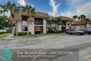 Active With Contract: $1,850 (2 beds, 2 baths, 890 Square Feet)