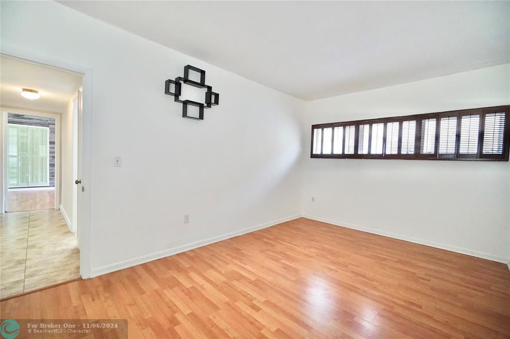 For Rent: $2,300 (2 beds, 2 baths, 1148 Square Feet)