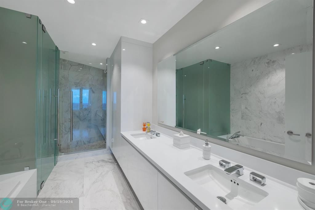 For Sale: $4,950,000 (4 beds, 4 baths, 3474 Square Feet)