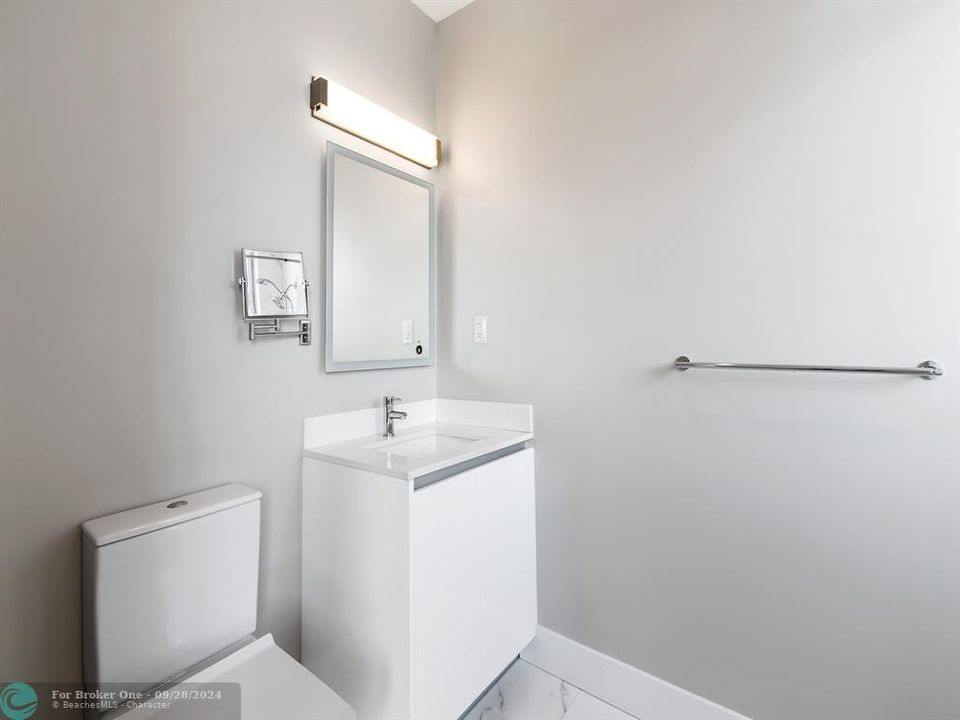 Active With Contract: $14,000 (3 beds, 3 baths, 2531 Square Feet)