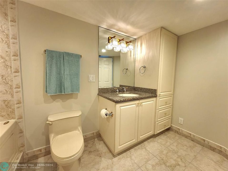 Active With Contract: $3,500 (2 beds, 2 baths, 1200 Square Feet)