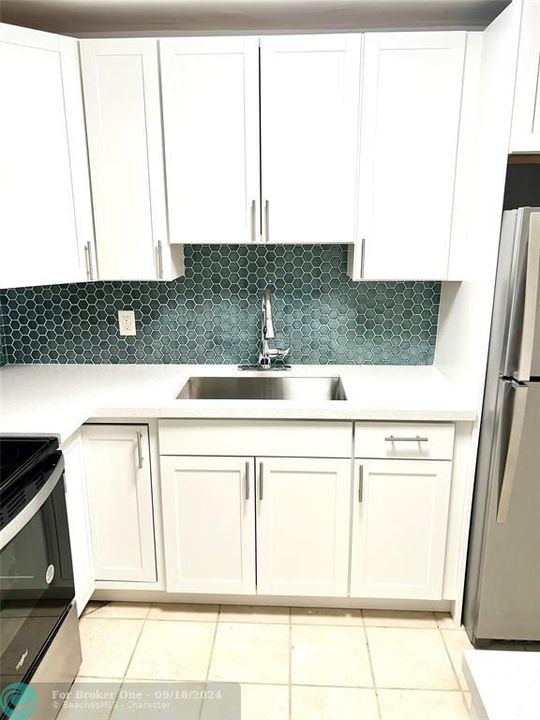 For Rent: $1,725 (1 beds, 1 baths, 748 Square Feet)