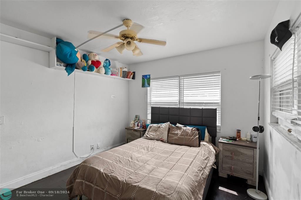 Active With Contract: $150,000 (1 beds, 1 baths, 540 Square Feet)