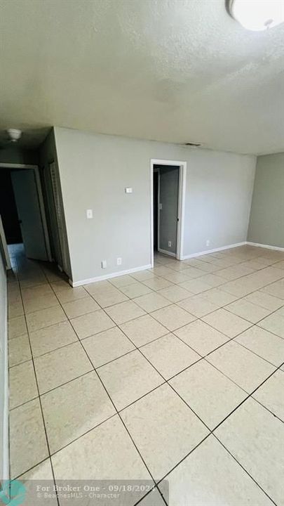 Recently Rented: $1,850 (2 beds, 2 baths, 31808 Square Feet)