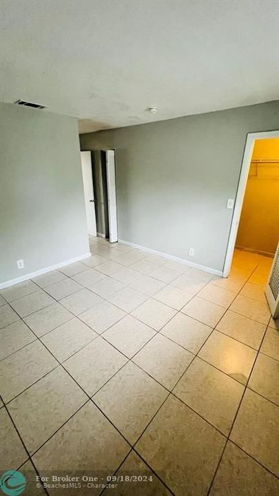 Recently Rented: $1,850 (2 beds, 2 baths, 31808 Square Feet)