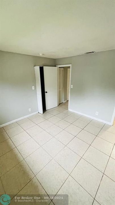 Recently Rented: $1,850 (2 beds, 2 baths, 31808 Square Feet)