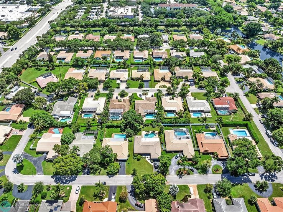 For Sale: $789,000 (4 beds, 2 baths, 2268 Square Feet)