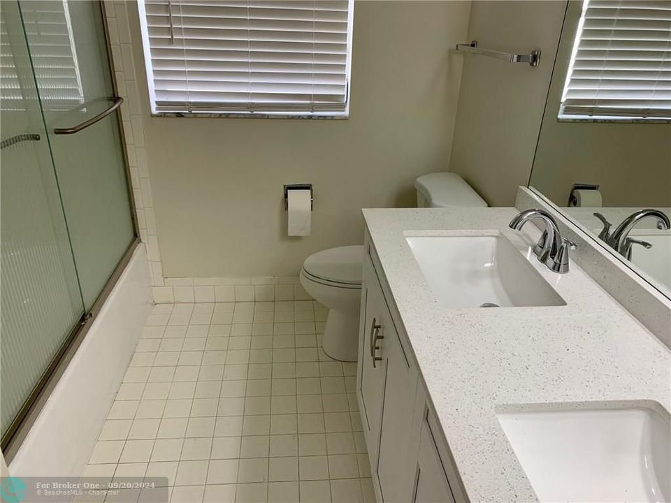 Active With Contract: $4,500 (4 beds, 2 baths, 2365 Square Feet)