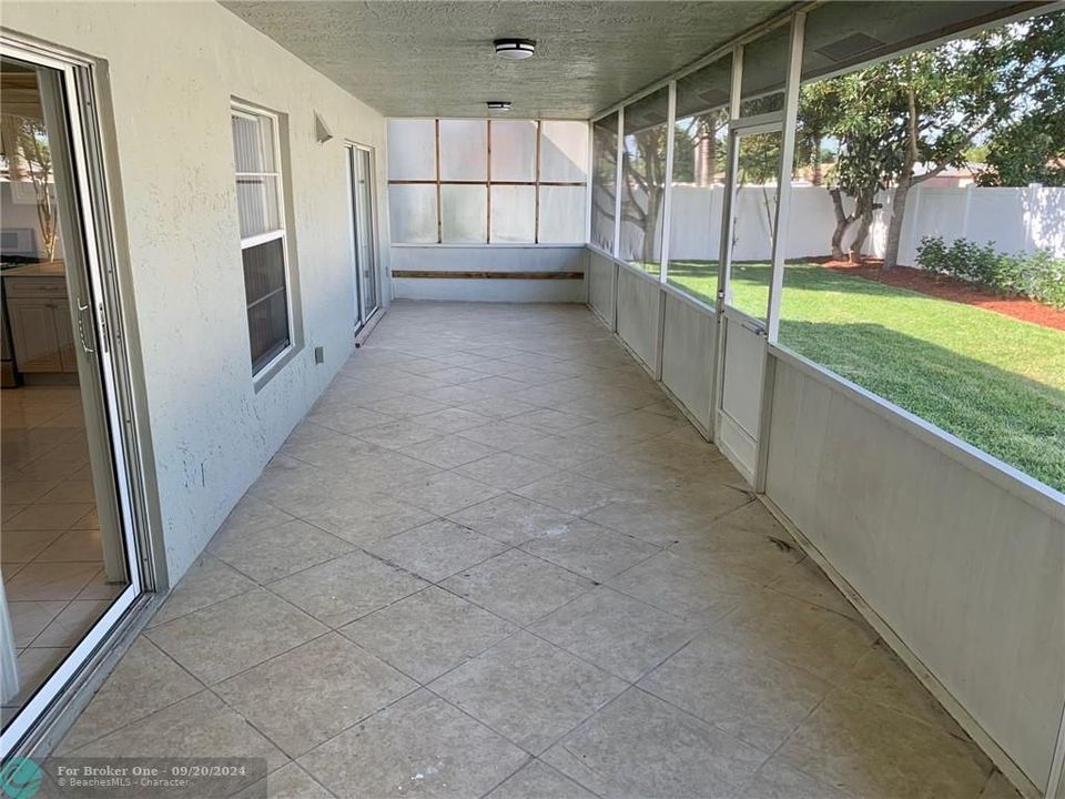 Active With Contract: $4,500 (4 beds, 2 baths, 2365 Square Feet)