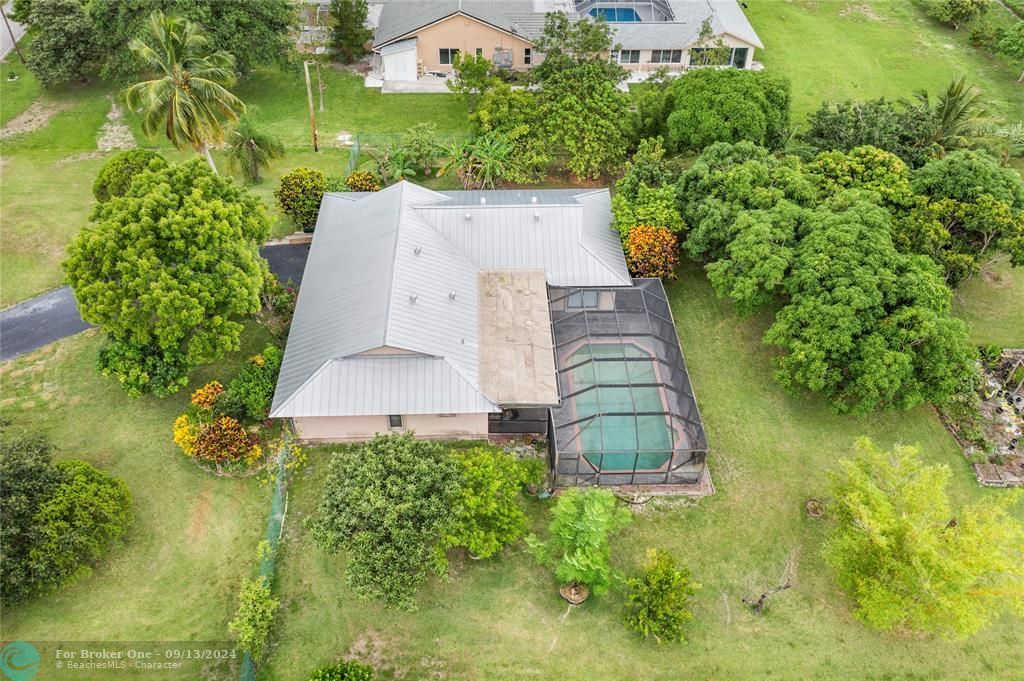 Active With Contract: $850,000 (4 beds, 2 baths, 1943 Square Feet)