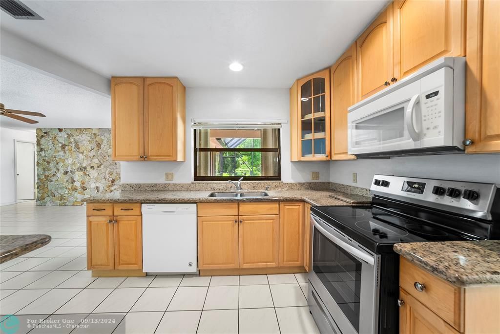 Active With Contract: $850,000 (4 beds, 2 baths, 1943 Square Feet)