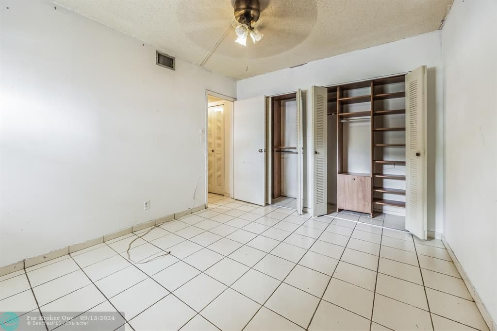 Active With Contract: $149,000 (2 beds, 2 baths, 1075 Square Feet)