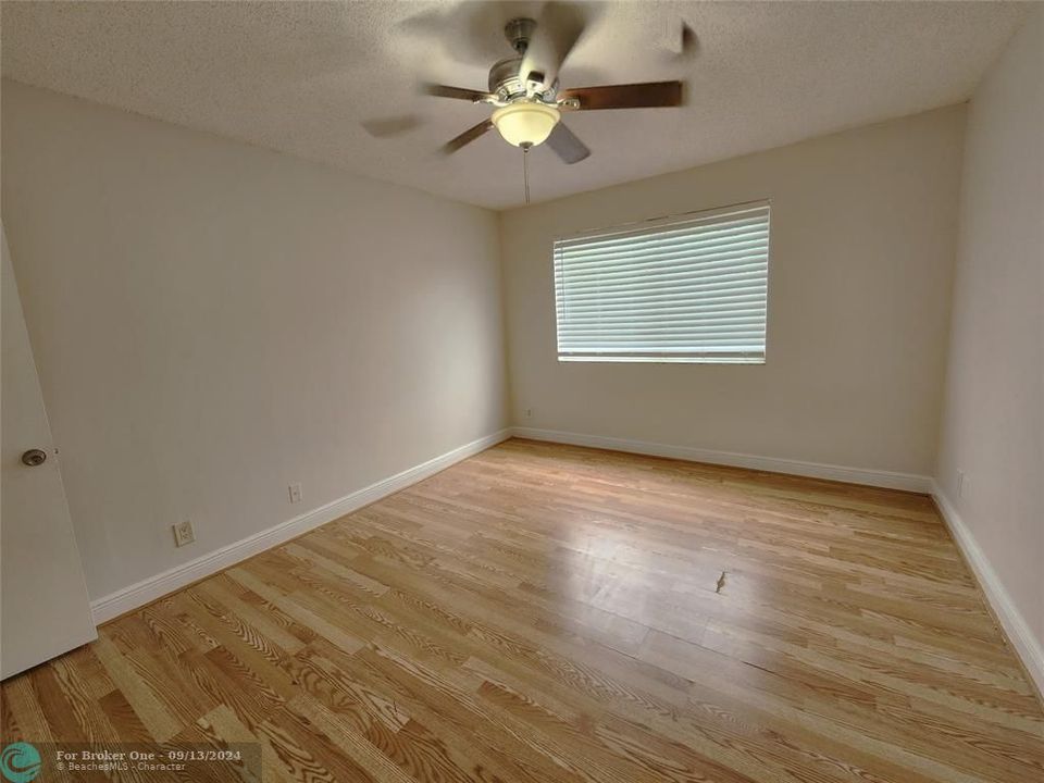 For Rent: $1,665 (1 beds, 1 baths, 690 Square Feet)