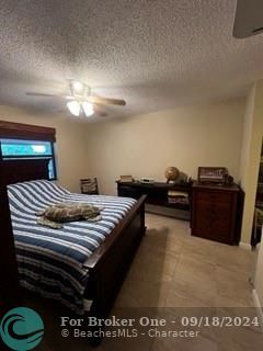 Active With Contract: $174,900 (1 beds, 1 baths, 550 Square Feet)