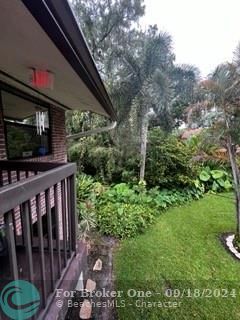 Active With Contract: $174,900 (1 beds, 1 baths, 550 Square Feet)