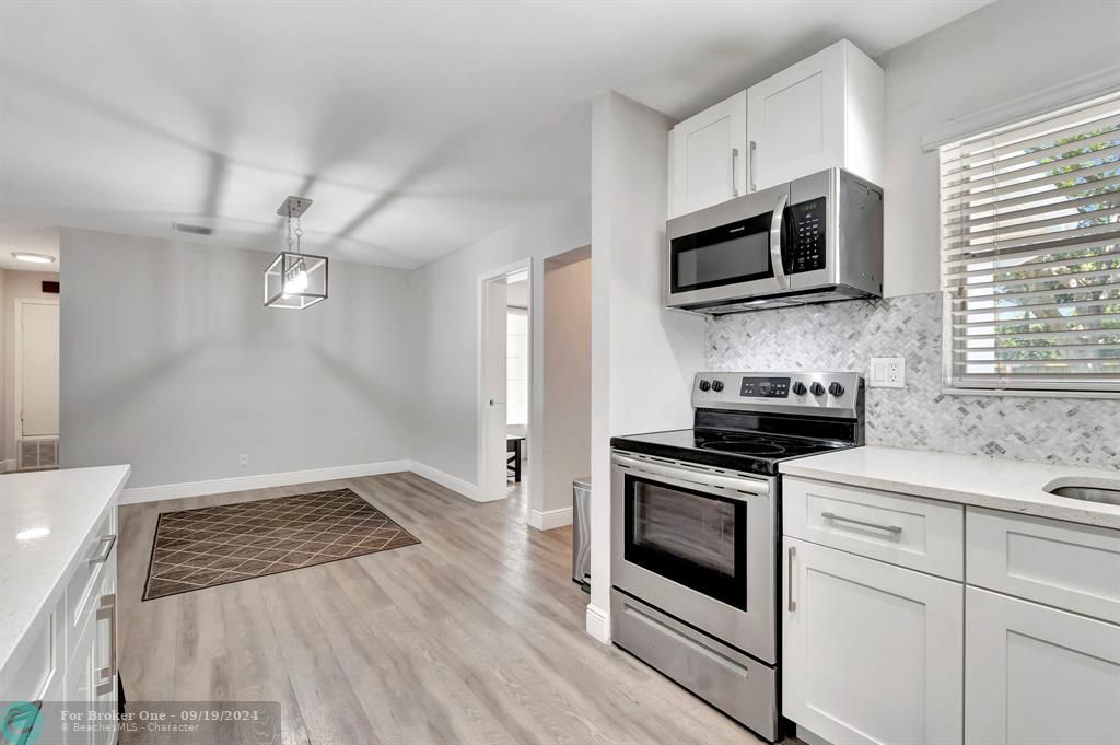 Active With Contract: $625,000 (3 beds, 2 baths, 1418 Square Feet)