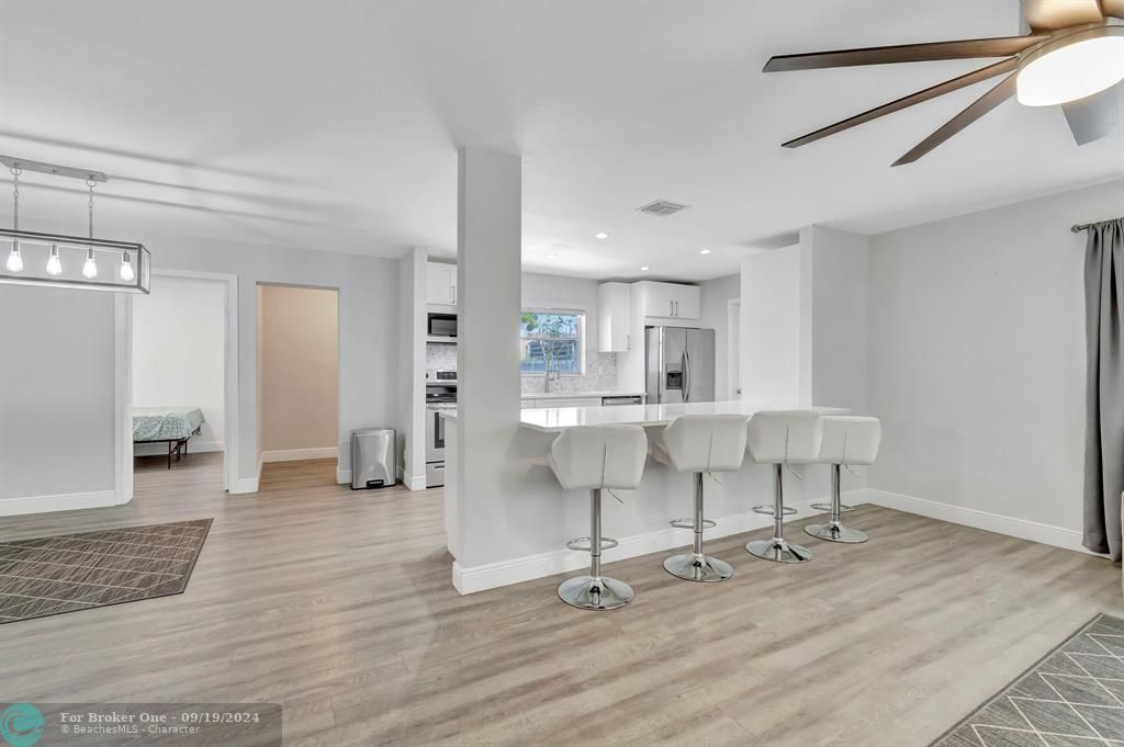 Active With Contract: $625,000 (3 beds, 2 baths, 1418 Square Feet)