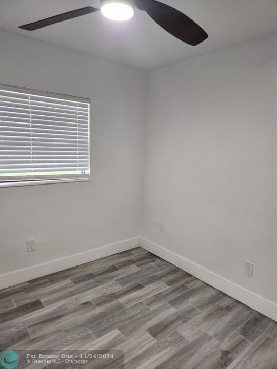 Active With Contract: $3,500 (4 beds, 2 baths, 1656 Square Feet)