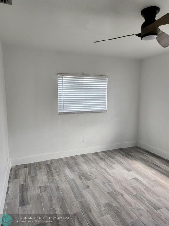 Active With Contract: $3,500 (4 beds, 2 baths, 1656 Square Feet)