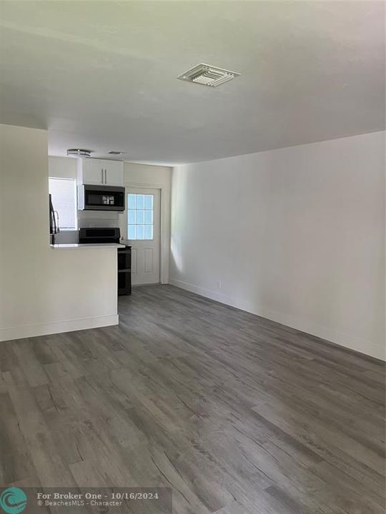 For Rent: $2,100 (2 beds, 1 baths, 0 Square Feet)