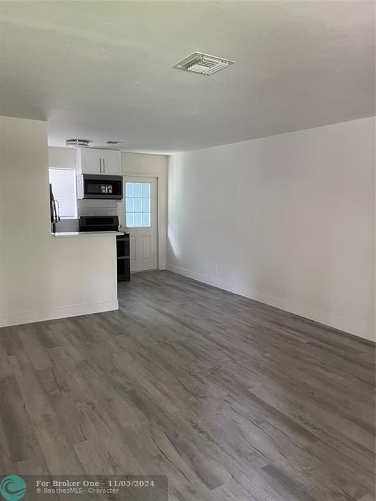 For Rent: $2,100 (2 beds, 1 baths, 0 Square Feet)