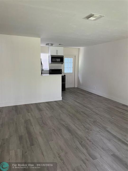 For Rent: $2,100 (2 beds, 1 baths, 0 Square Feet)