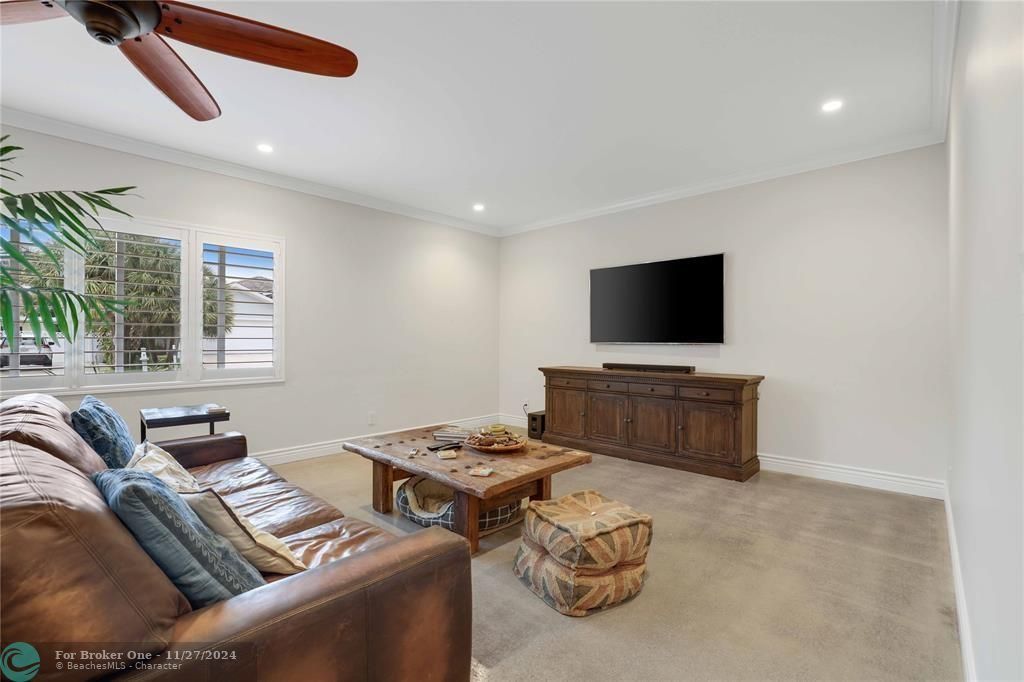 Active With Contract: $1,599,000 (3 beds, 2 baths, 2155 Square Feet)