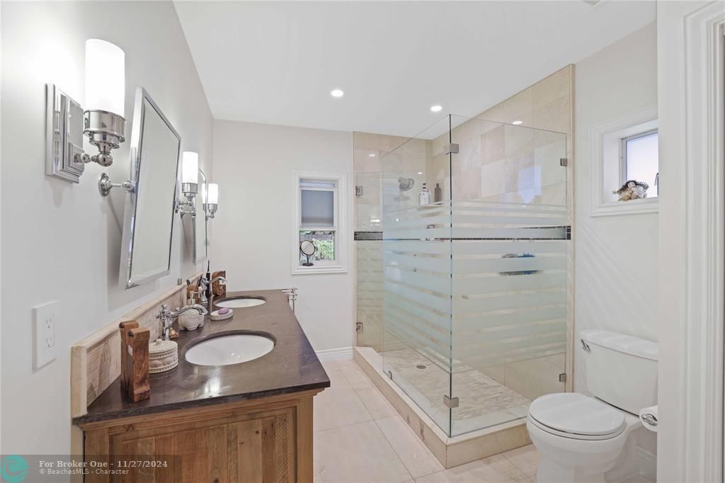 Active With Contract: $1,599,000 (3 beds, 2 baths, 2155 Square Feet)