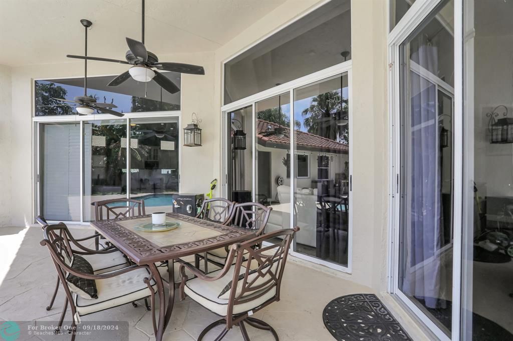 Active With Contract: $800,000 (4 beds, 2 baths, 2716 Square Feet)