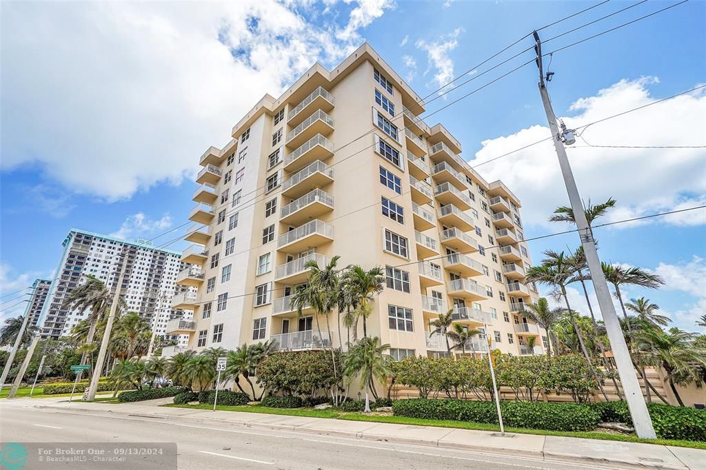 For Sale: $474,747 (2 beds, 2 baths, 1465 Square Feet)