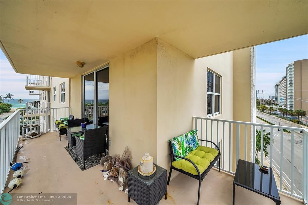 For Sale: $474,747 (2 beds, 2 baths, 1465 Square Feet)