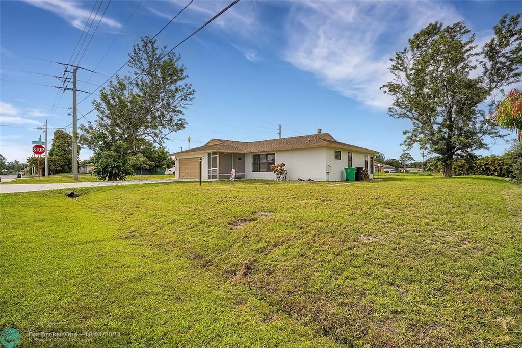 Active With Contract: $375,000 (4 beds, 2 baths, 1810 Square Feet)