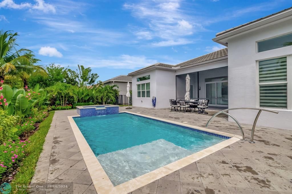 For Sale: $2,050,000 (3 beds, 4 baths, 3476 Square Feet)